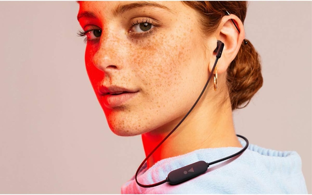 JBL Tune 215bt - Bluetooth Wireless in-Ear Headphones with 3-Button Mic/Remote and Flat Cable - Black, 