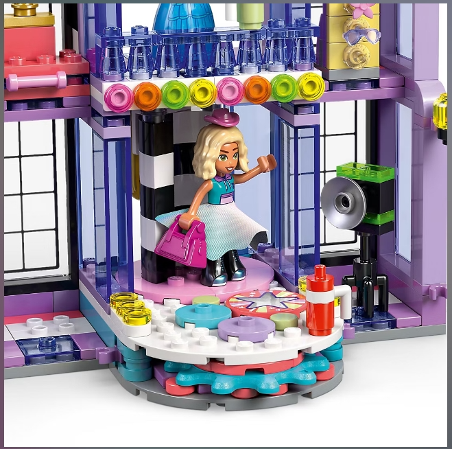 LEGO Friends Heartlake City Fashion Show 42685