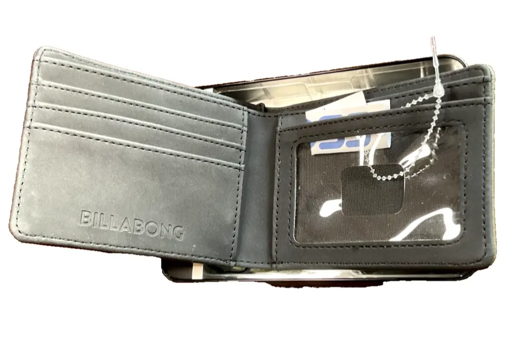 BILLABONG Men's BIFOLD WALLET 3 CARD SLOTS 1 ID SLOT BILL SECTION NIB