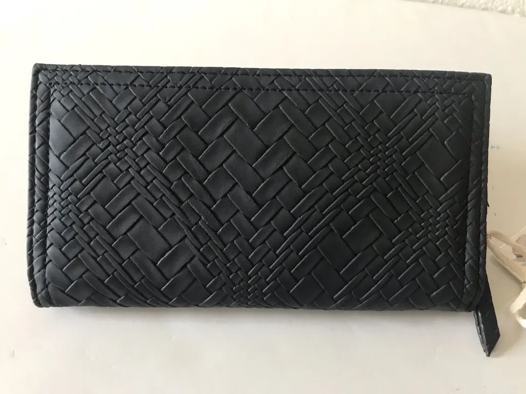 JESSICA SIMPSON METEORITE LARGE FRANKIE BASKET WEAVE ZIP/SNAP WALLET NWT
