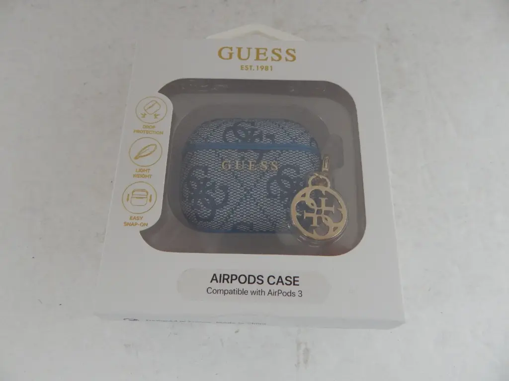 Guess Leather Case For Airpods 3 Blue