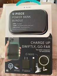 MVMT 4 PIECE POWER BANK BUNDLE 